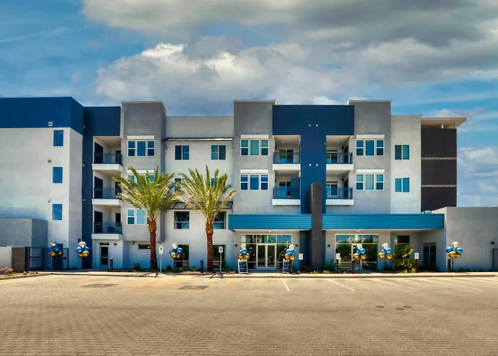 Spacious Westgate Cozysuites By Stadium With Pool 1